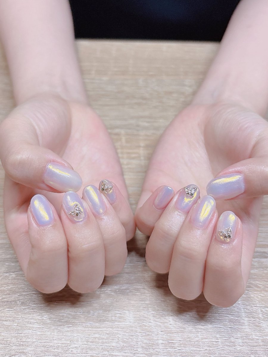 I1106Me's tweet photo. オーロラ💅🏻✨️
#ジェルネイル
#ショートネイル
#オーロラネイル
#ネイルデザイン
#可愛いネイル
#春ネイル
#バタフライネイル
#shortnails
#auroranails
#cutenails
#naildesign
#springnails
#butterflynails https://t.co/8z7KdYk5OI