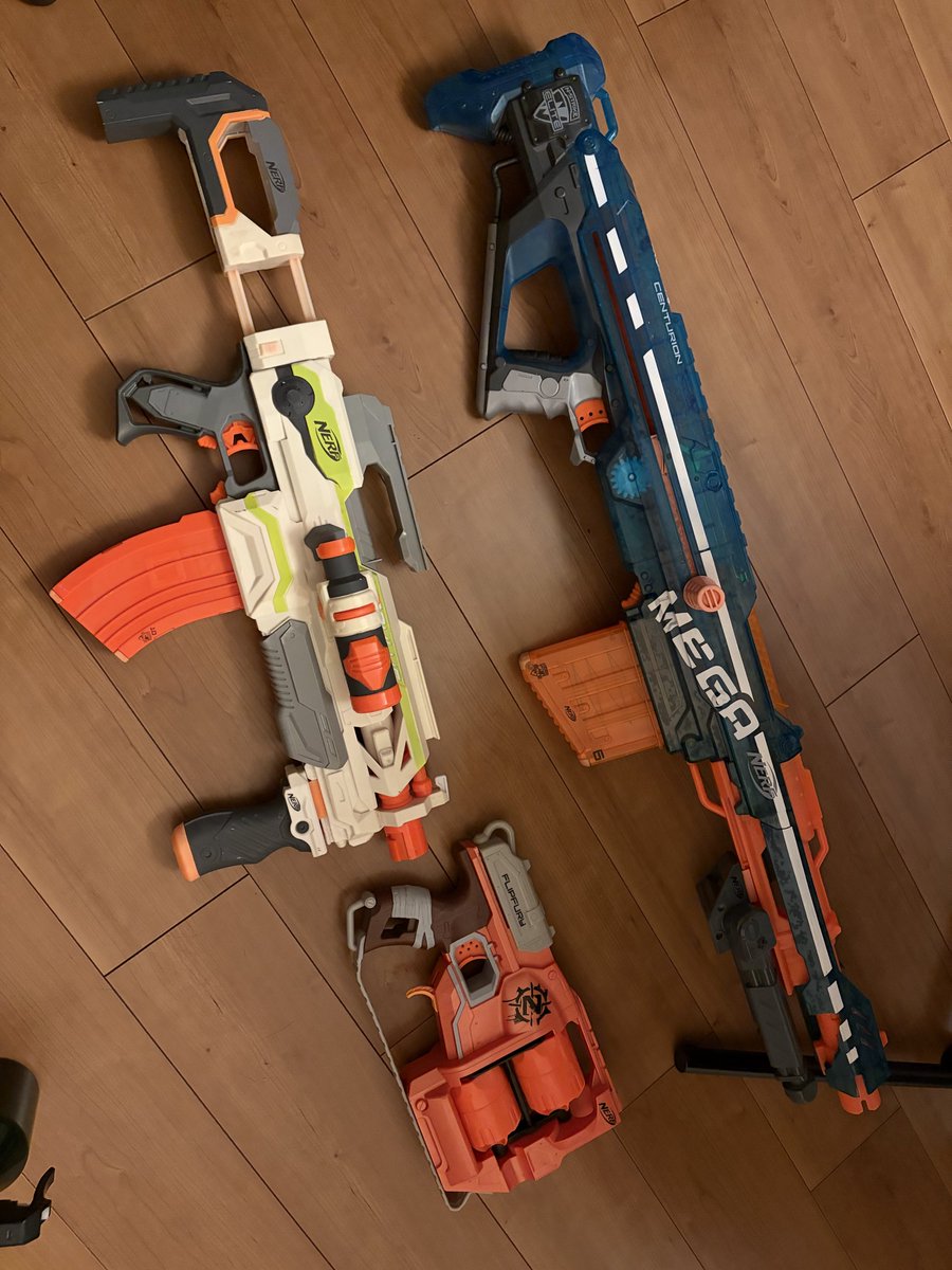 kirimura4's tweet photo. ジャンクはあんまり買いたくないけど買ってしまった
OTのフリップフューリーはちゃんと動くし日焼けしたパーツは手持ちの備品に交換しようかな https://t.co/2gQHYWOOXQ