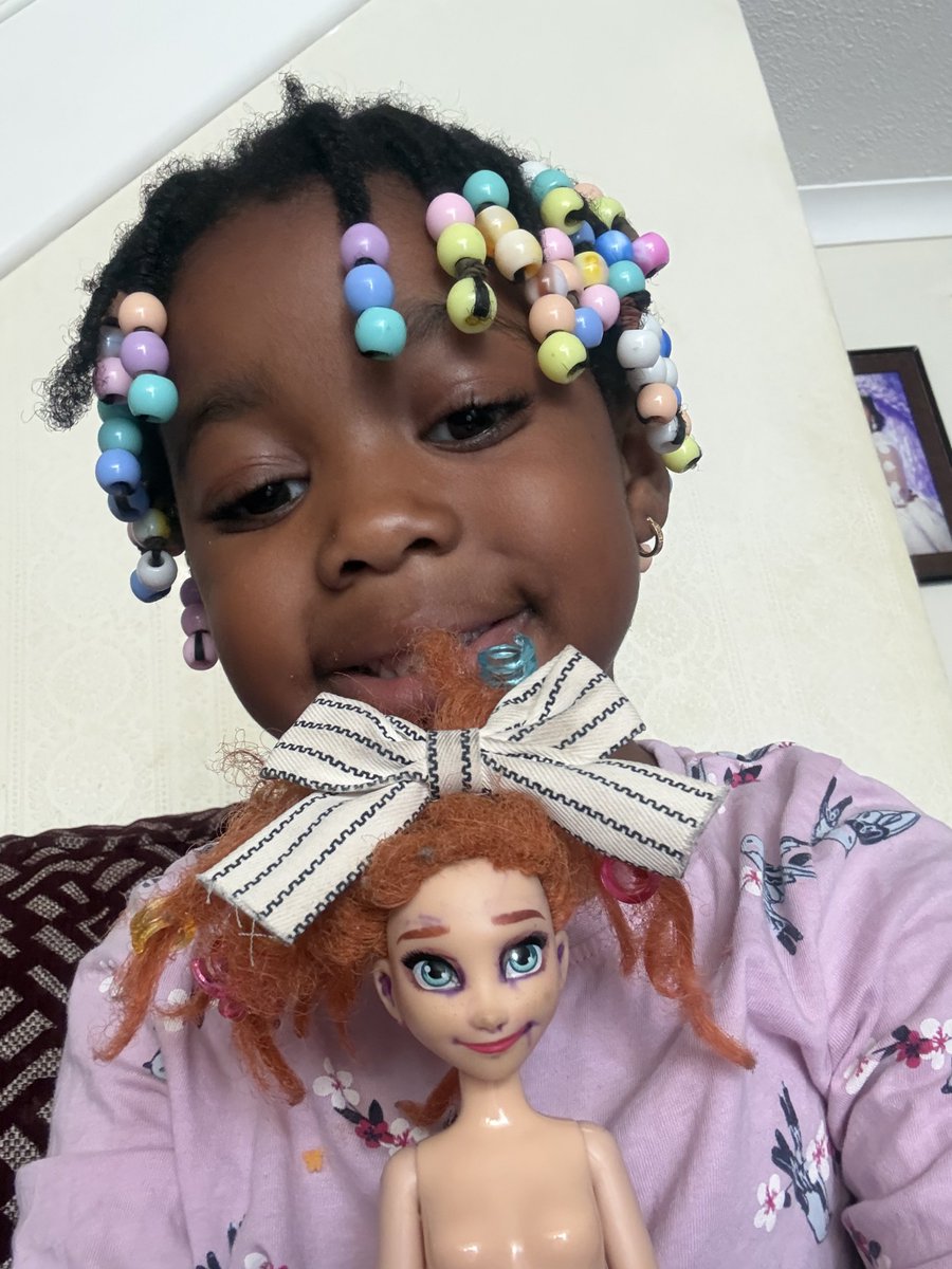tomisin_ms's tweet photo. My daughter’s doll collection are going through a lot! https://t.co/3xCadgt9B7