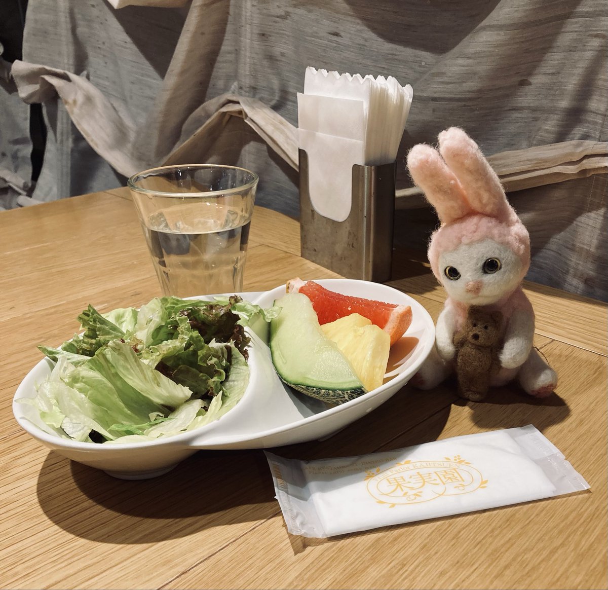 akko1913's tweet photo. 前に一緒に来た場所で夕飯。
たくさんおしゃべりしたよね‼️楽しかったねー😆
今日はありがとう😊
またね👋 https://t.co/sGl5dVYDBX