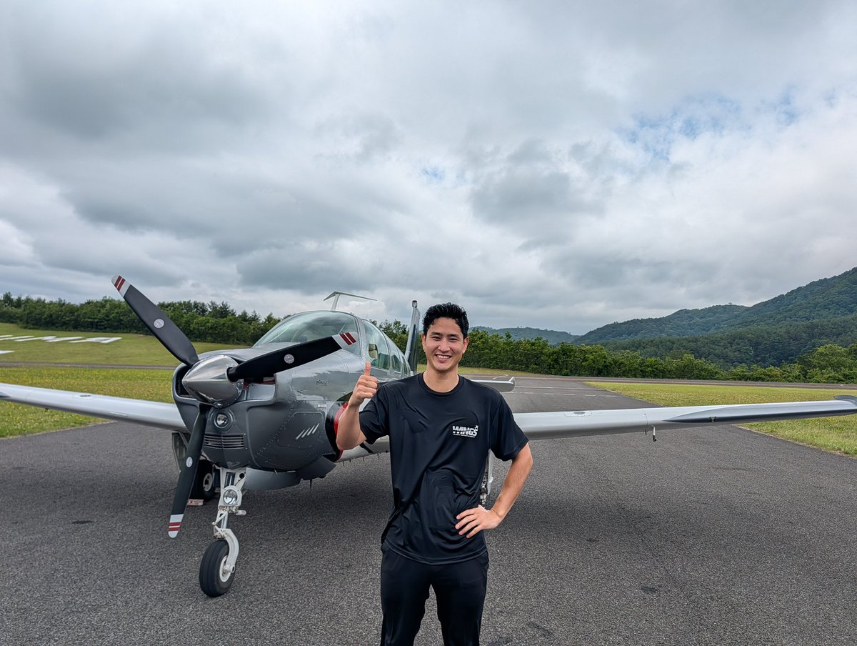 Kimi_RPP36's tweet photo. グライダーの教官訓練と並行して飛行機の訓練も行っていますが、ファーストソロ達成しました！

一歩前進！

教官方への感謝の気持ちを持って、また明日から頑張ります！

#RACEPILOTPROGRAM
#36
#airrace
#pilot
@Yoshi_MUROYA 
@lexus_airracing https://t.co/G2w1wLalUj