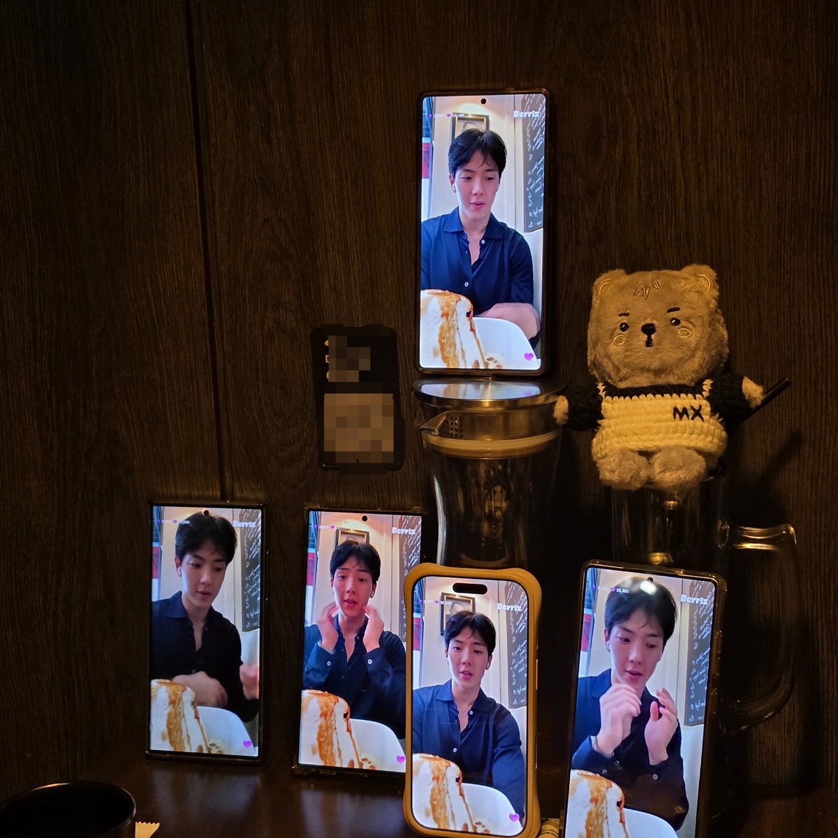hayanghamong's tweet photo. 셔누오빠 생일 축하해💕 https://t.co/5HqqSup524