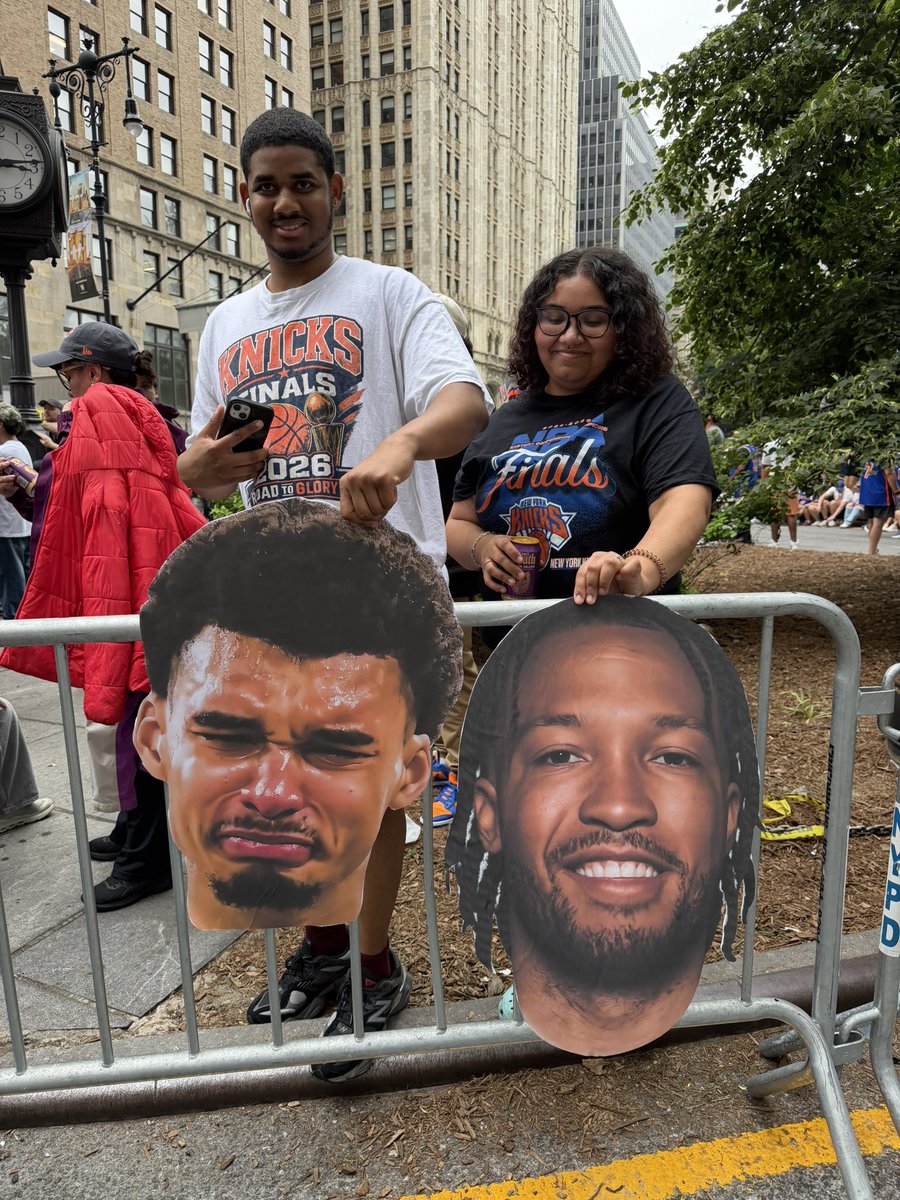 Greater_LI's tweet photo. #KnicksParade https://t.co/yStDVElUMR