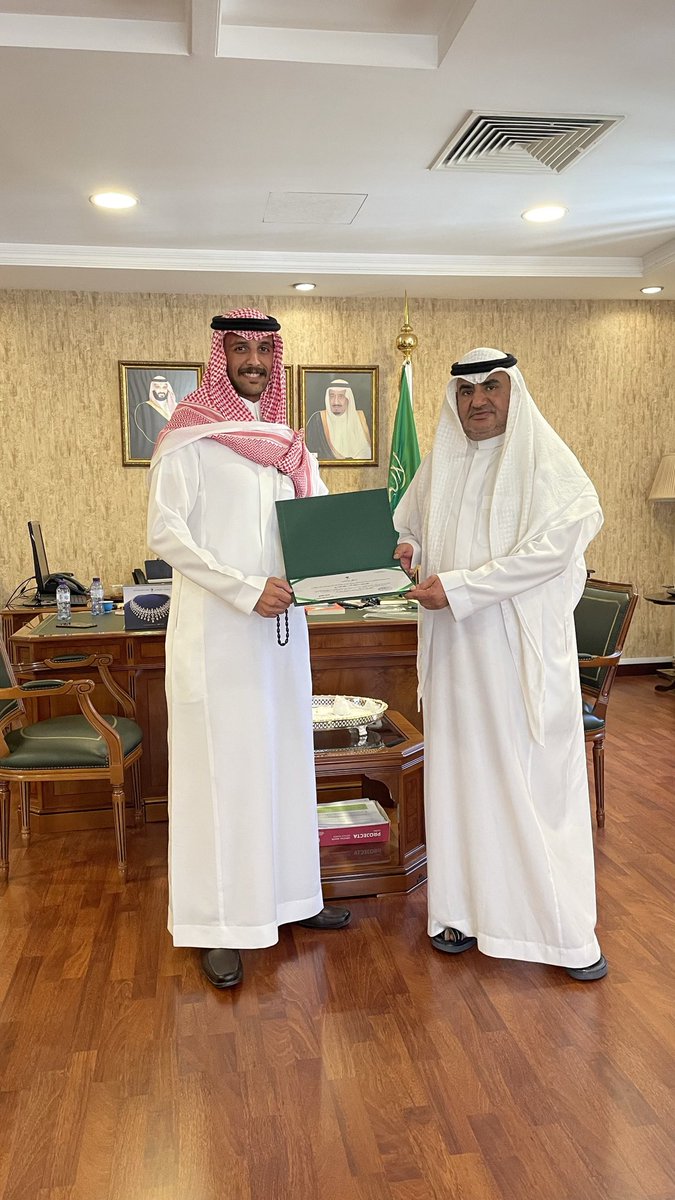 sacmbh's tweet photo. الملحقية الثقافية السعودية بمملكة البحرين تكرم الطالب/عمار خالد الهران و الطالب/ سلطان احمد الغامدي ، لحصولهما على جائزة أفضل مشروع ابتكاري بمعرض أكسبو  2026 البحرين . https://t.co/he6V9Ejx65