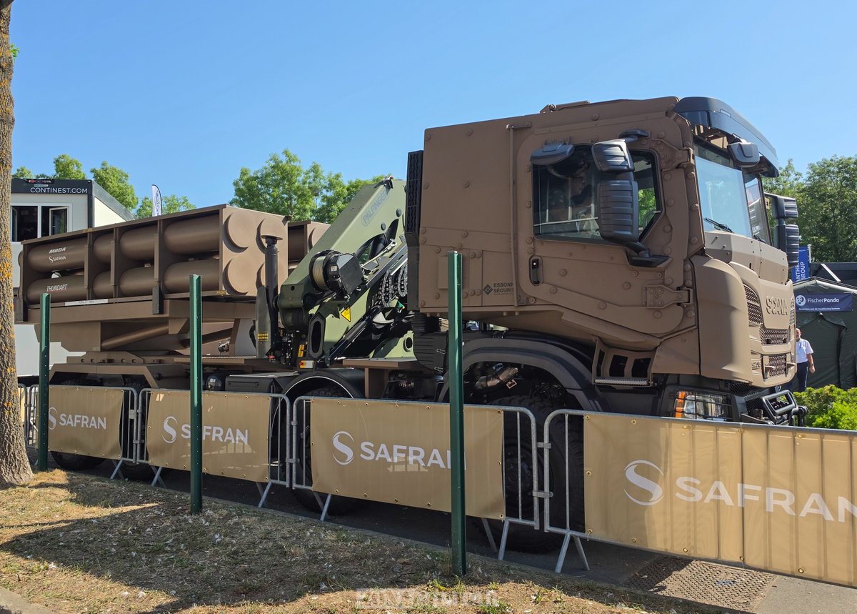 Zonamilitar1's tweet photo. 🇫🇷 Thundart, la solución de @SAFRAN y @MBDAGroup para el requerimiento de ataque de largo alcance y precisión 

El sistema también fue concebido para desarrollar capacidades futuras, entre ellas el despliegue multidominio

#Thundart #Safran #MBDA #Eurosatory https://t.co/navrZmcYJh