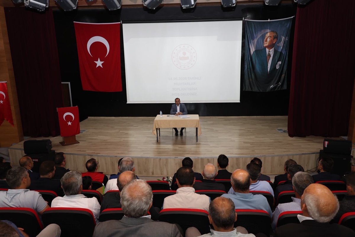 Savsat_Tr's tweet photo. Kaymakamımız Sayın Bayram KÖSE Başkanlığında,muhtarlar ve kurum amirlerinin katılımıyla Muhtarlar Toplantısı gerçekleştirildi.

Toplantıda,ilçemize bağlı köylerin mevcut durumu,KÖYDES programı, vatandaşlarımızın talep ve ihtiyaçları ile devam eden yatırım ve hizmetler ele alındı. https://t.co/HvH9mLPPJz