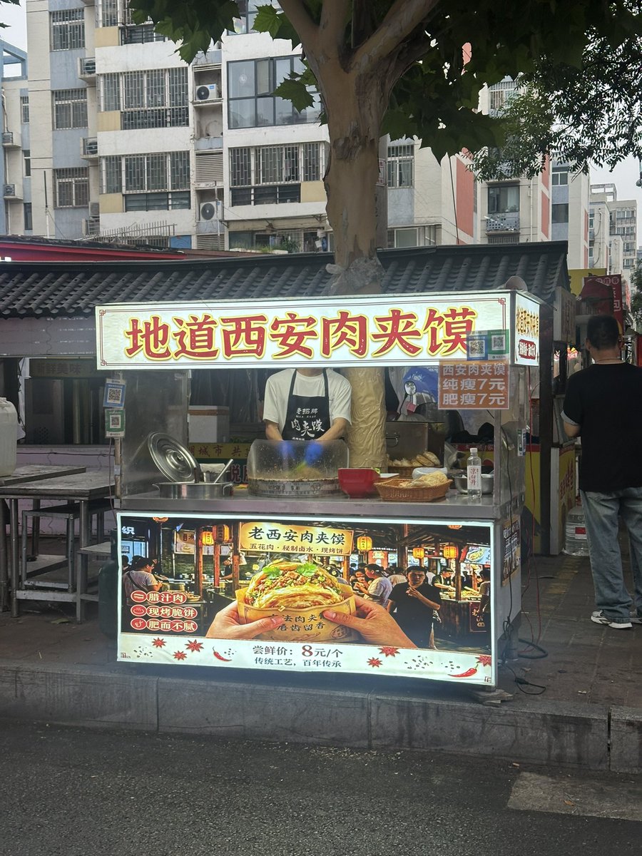 fsnhm's tweet photo. Ai制图落地实操！ https://t.co/eSV7i9dOnh