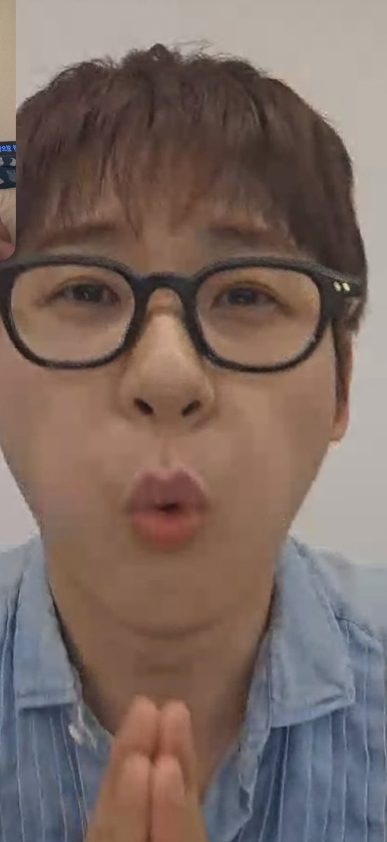 cnupuyo's tweet photo. 🐻
260618 프롬 영통 
画像〜悪い〜の〜電波のせいですか〜？
@B1A4_CNU #B1A4 #신우 #CNU #シヌゥ https://t.co/LChkv9FVbf