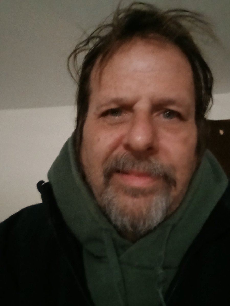 robertalis72867's tweet photo. Miss me https://t.co/gygom635bN
