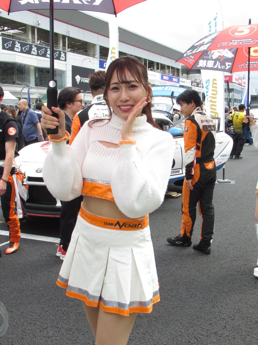 y50m6rb6ffjxi71's tweet photo. 2026/6/6 #SUPER耐久 第3戦 GW
#princessNoah
#馬渡ゆき さん(@yuki____yo )
撮影させていただきありがとうございました🙇♂️
#TeamNoah
#S耐
#SUPER耐久2026
#スーパー耐久
#Fuji24h
#富士スピードウェイ
#RQ #レースクイーン https://t.co/Fez2ywi9R9