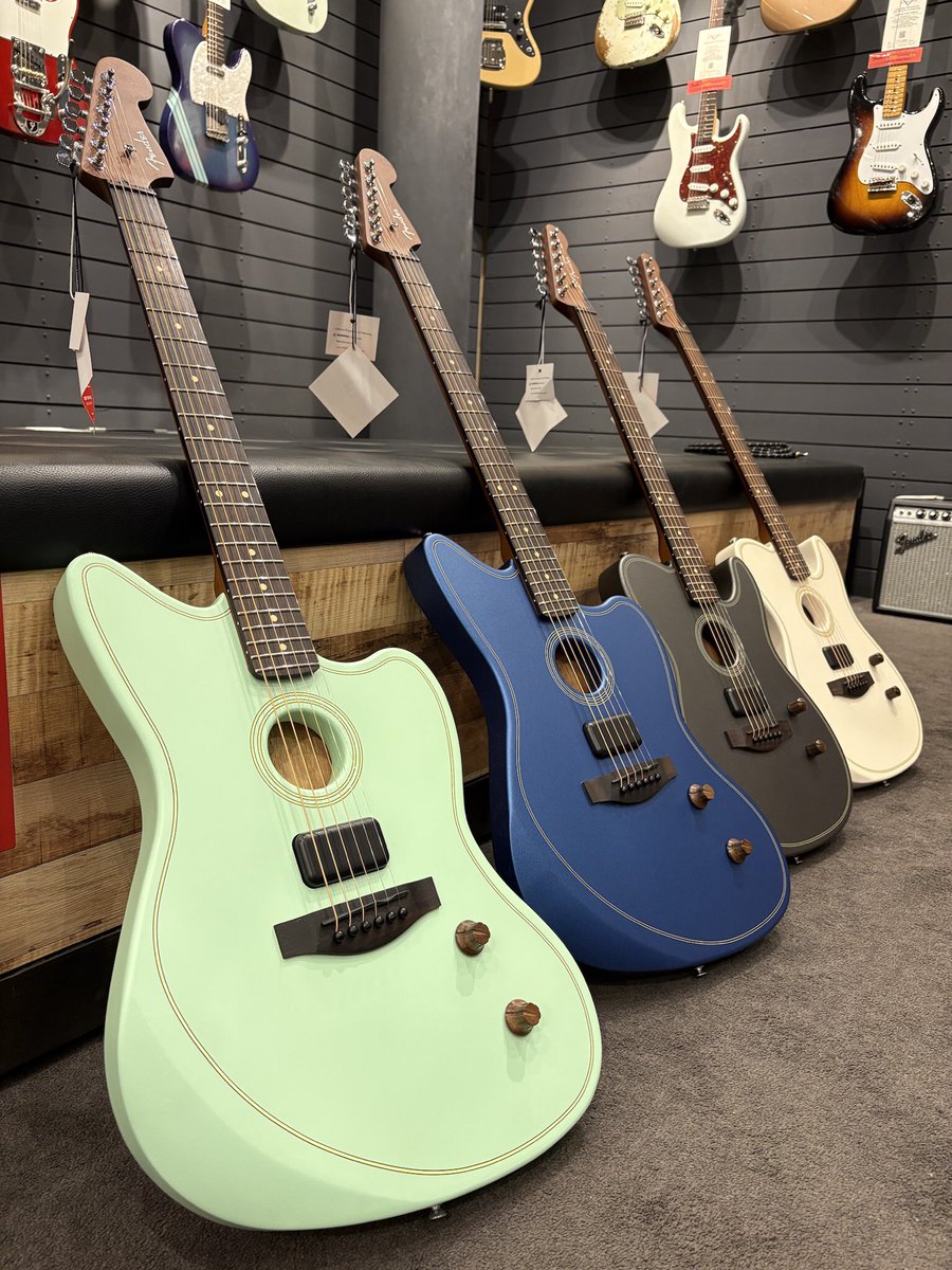 mikiame's tweet photo. FENDER
Acoustasonic シリーズ
入荷しました!
限定カラーのアコスタはかわいいカラーリングからゴージャスなカラーリングがあります✨
どのモデルも魅力的です〜
ぜひ、店頭にチェックしに来てください!
#fender #amemura #Acoustasonic https://t.co/tVFAVKzSjm