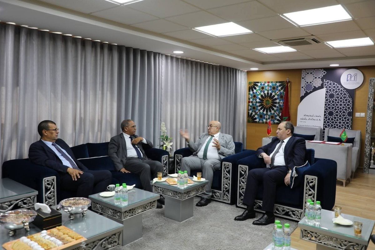facdessciences's tweet photo. Le président de l'Université de Nouakchott, le Pr Ali Mohamed Salem El Boukhari, a tenu  lundi 15 juin à Rabat une réunion de travail avec le Pr Mohammed Rhachi, président de l'Université Mohammed V. https://t.co/Zu6gGbZNCQ