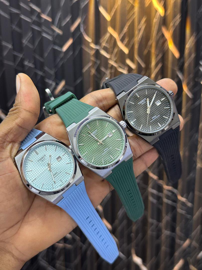 _EssentialWear's tweet photo. ⌚️🔥
23,000🏷️ only 
without box
Nationwide delivery (Kano) https://t.co/ZCop8uLpNa