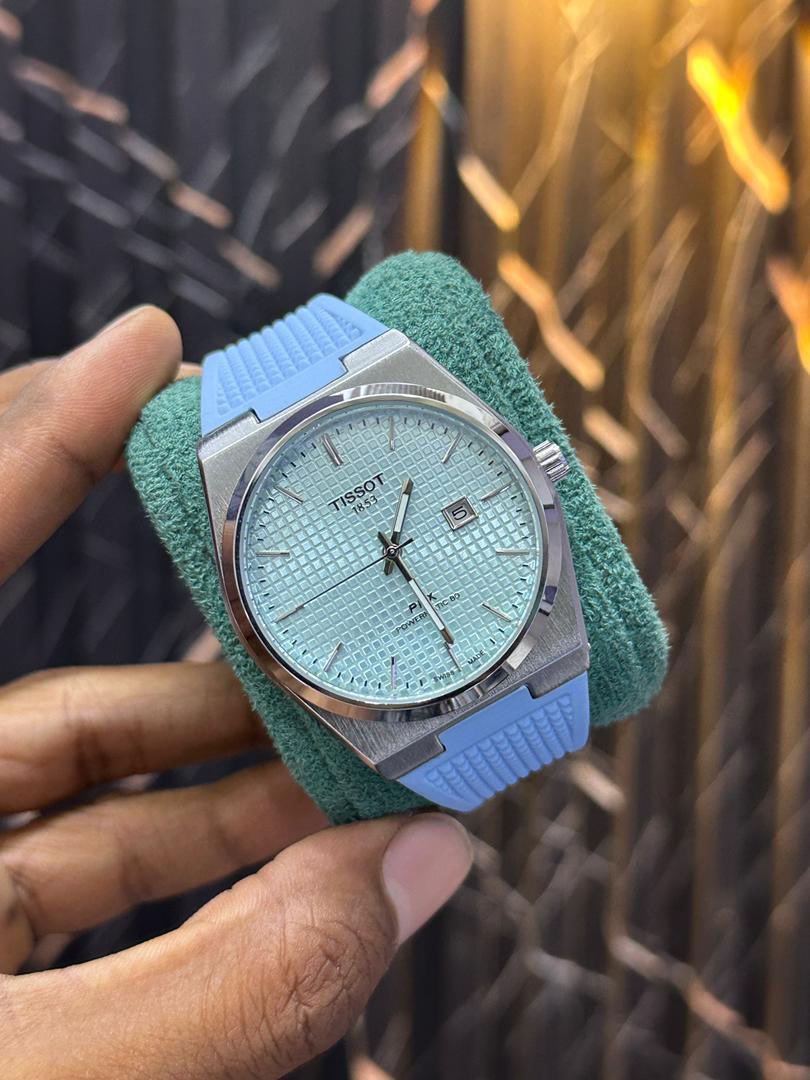 _EssentialWear's tweet photo. ⌚️🔥
23,000🏷️ only 
without box
Nationwide delivery (Kano) https://t.co/ZCop8uLpNa
