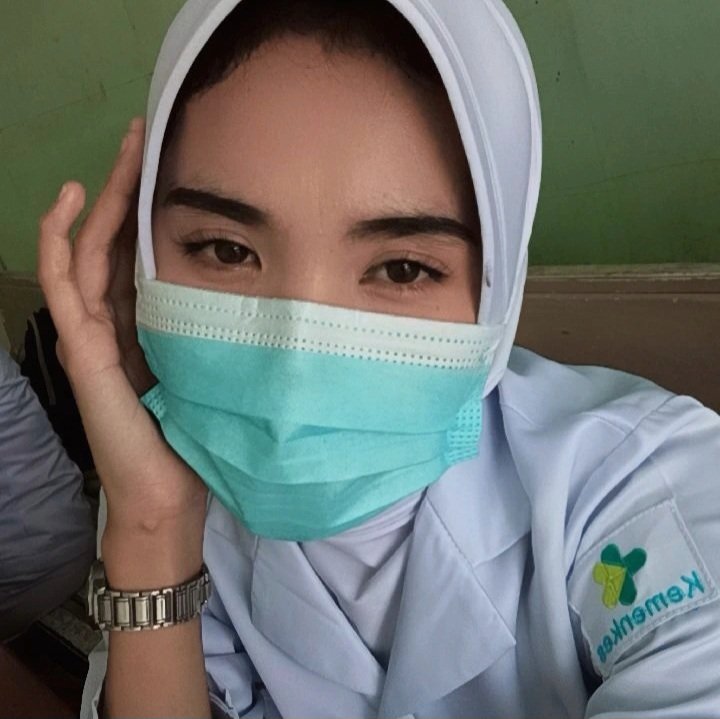 minimalmalu20's tweet photo. Anana fakfak yang kuliah di sorong kah 🤭
Nama : Pingki Bay 😶‍🌫️
Full 2 video rekam layar vcs durasi 15 menitan.
Minat ? Dm 📩 https://t.co/LJG7BKzOik