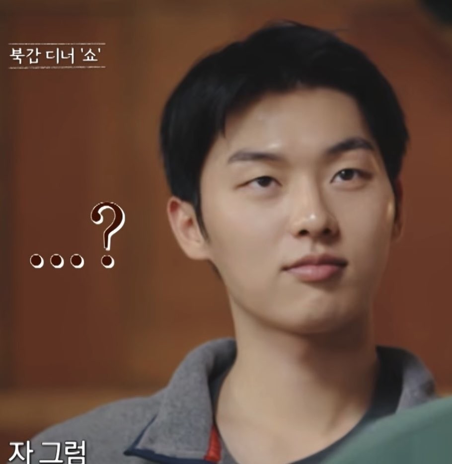 susihabkeok's tweet photo. 비계퍼..? 그게 뭔데요..? 먹는 거예요 누나? https://t.co/SVSiaoTupy