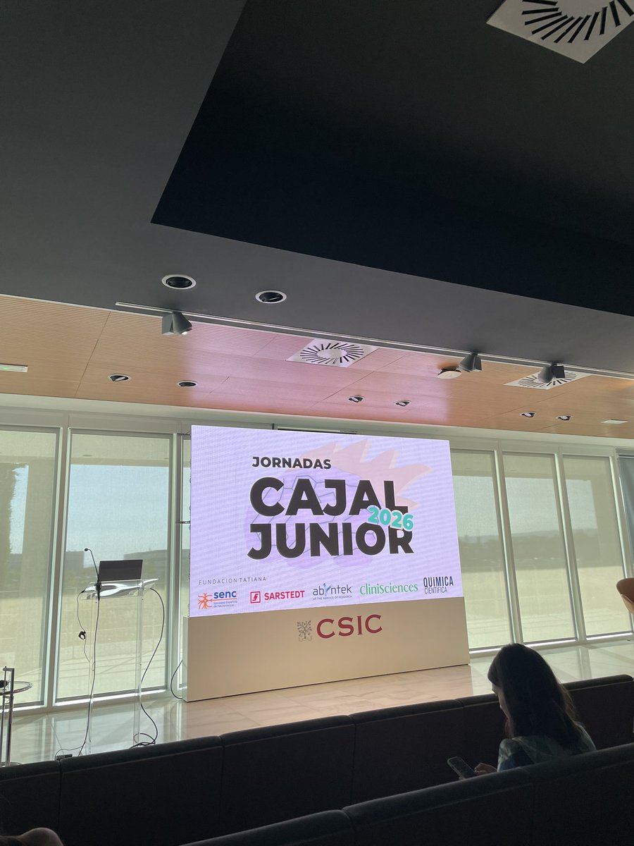 CNCajal_CSIC's tweet photo. CAJAL JUNIOR 2026 🧠 has officially started! #cajaljunior2026 #neuroscience #cnc #csic #brain https://t.co/pHmyIY9seK
