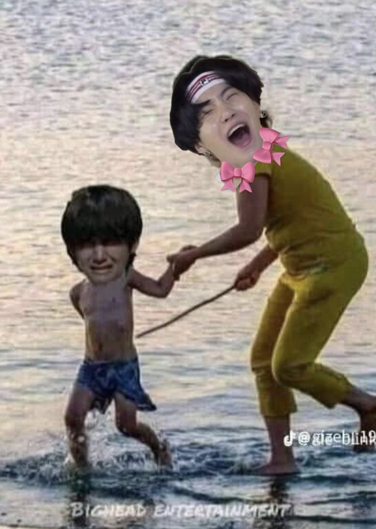 eunabts's tweet photo. @borkbu Why he beating tae :0 https://t.co/O8XcyzR2nH