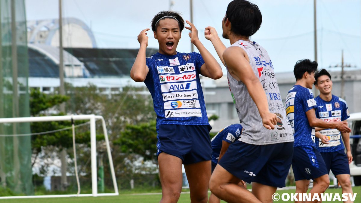 OSV_official's tweet photo. 📸｜Training photos

約1週間のオフを明けトレーニングを再開しました🔥
久しぶりの再会に選手の表情も笑顔で溢れていました☺️

#沖縄SV #okinawasv #JFL https://t.co/LsW7WJWej3