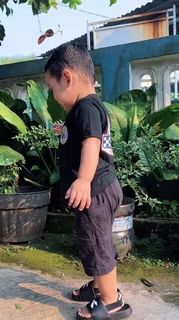 Lutfighifasya's tweet photo. Ayo, cek video menarik ini di Shopee! https://t.co/iTSak6QrMt https://t.co/HEDBWAn2gA