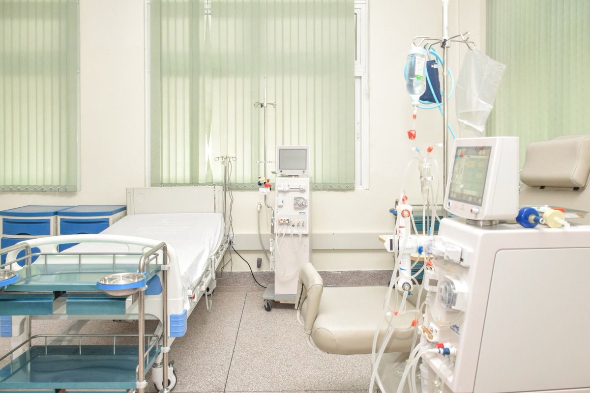 DanielO96407928's tweet photo. Cancer screening and treatment are key in the fight against this deadly disease. Having a facility in Kilifi is a step toward winning the cancer battle for the people of Kilifi County.
#MungaroDelivers 
Kilifi Cancer Centre https://t.co/0EHx8RNAgt