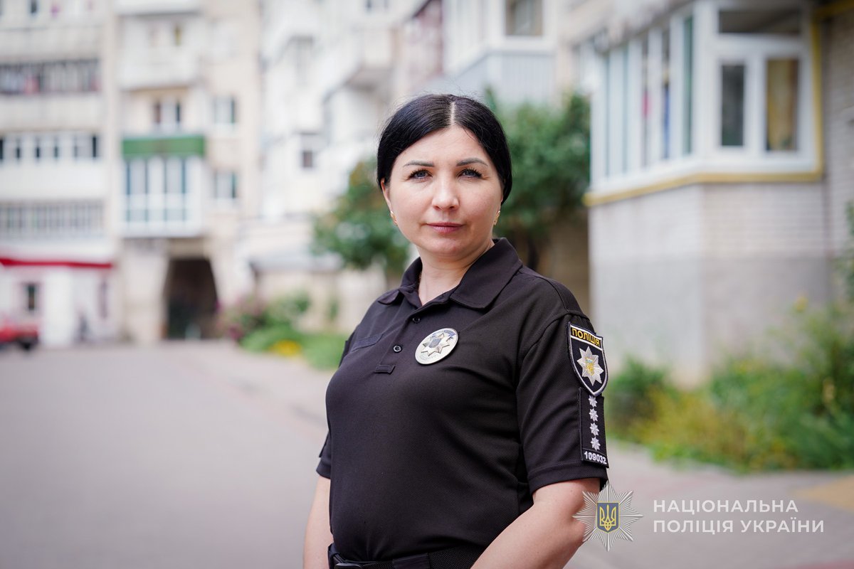 PoliceVolyn's tweet photo. Вислухати, допомогти, підтримати: сьогодні День дільничного офіцера поліції

деталі тут: https://t.co/uTOti2Gvuy

#волинь #поліція #день_дільничного https://t.co/mwd0BVVEir