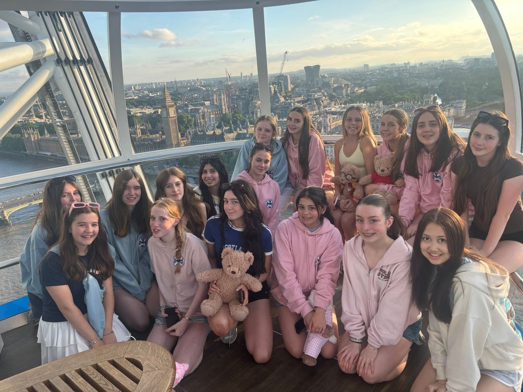 SASB_PE's tweet photo. The London Eye! https://t.co/M8SFhSPiQe