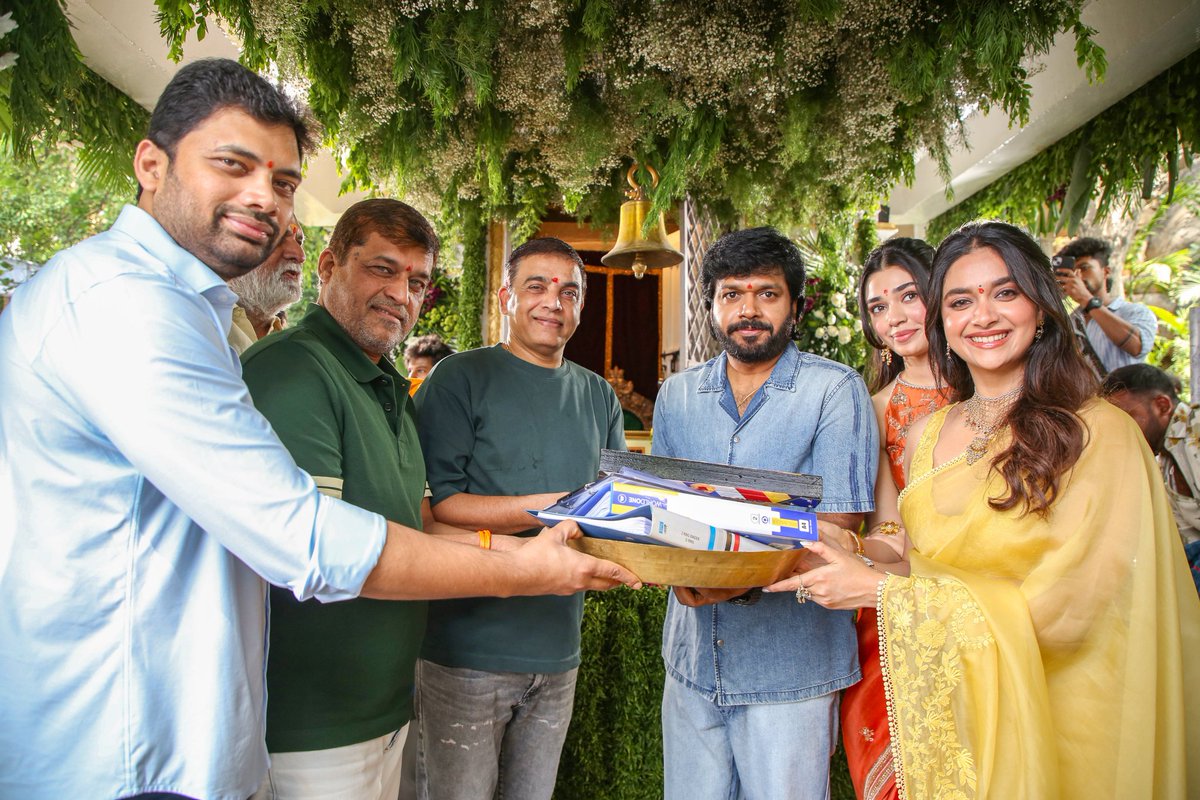 Daggubati_Offl's tweet photo. The journey of #VenkyAnil5 - #NKRAR2 begins with a magnificent Pooja Ceremony ❤️‍🔥

The GRAND SANKRANTHI ENTERTAINER was launched today with  industry dignitaries 💥

Shoot begins soon

Victory @VenkyMama @NANDAMURIKALYAN  @AnilRavipudi @KeerthyOfficial @IamKrithiShetty @gvprakash https://t.co/USNz9tZchn