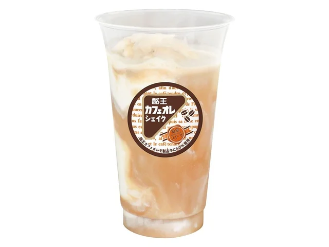 a_lovefukushima's tweet photo. 7月3日、不二家の「ペコちゃんmilkyタイム」が東北初出店🙌子どもの頃から愛されている「ミルキー」が、今はドリンクやスイーツに。
オープン当日は、ペコちゃんと福島のご当地キャラ「あかべぇ」がお迎えしてくれます。赤べこという福島の伝統文化とペコちゃんのコラボレーション。
そしてもう一つ。福島駅西口店限定で登場するのが「酪王カフェオレ」とのコラボシェイク。
福島県産の桃「あかつき」を使ったドーナツも全国で販売が始まります🍑🍩福島の食文化が、この新店舗を通じて全国へ広がっていく。そういう流れが嬉しいんです！
県内外から訪れる多くの人に、福島の魅力と、懐かしさと、新しさが一緒に届く場所になるんだと思います。オープン記念福袋や限定グッズも用意されているようです。