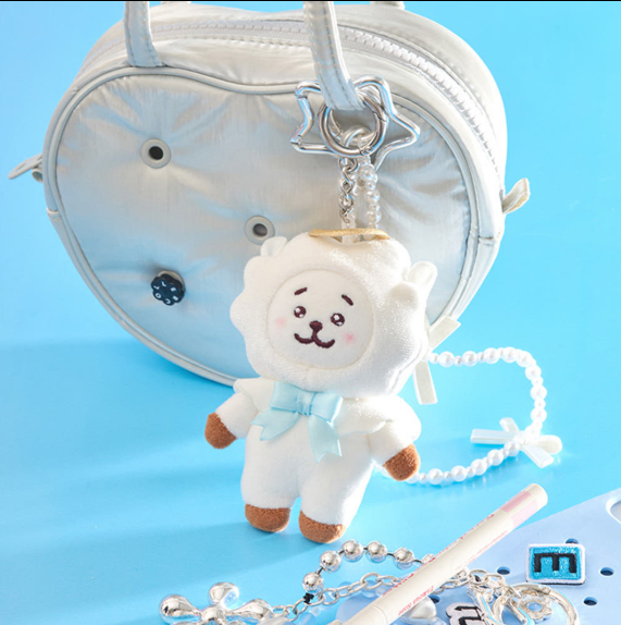 58percent2's tweet photo. BT21 RJ Angel and Villain Angel Doll Keyring

🛒ราคา 300.-  (มัดจำได้ 150.- ) ราคาปกติ 550.-

⛴️ส่งกลับเรือ 
📦ค่าจัดส่งในไทย 45 บาท

#ตลาดนัดบังทัน #ตลาดนัดBTS https://t.co/bqycSMD78T