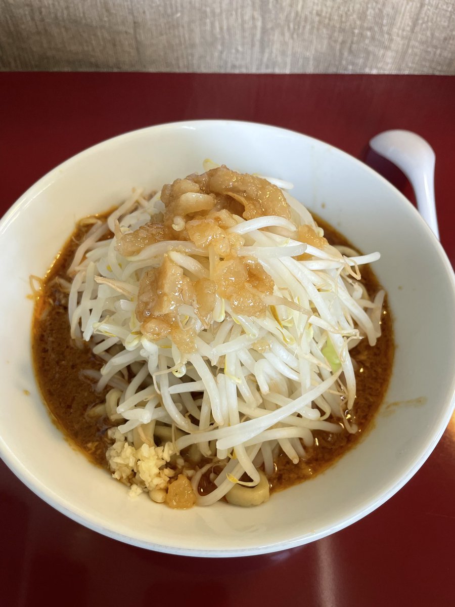 peach3003_0101's tweet photo. 昨日のお昼!! ジラフ🦒🍜❤️

みそらーめん小と限定のつけ麺

初めてのみそ美味しかった🤤💕
限定の塩つけ麺も不思議な味で美味しかった🤤💕

久々のG系幸せすぎた🥰ペロリ🫶 https://t.co/0kusIFRD6r