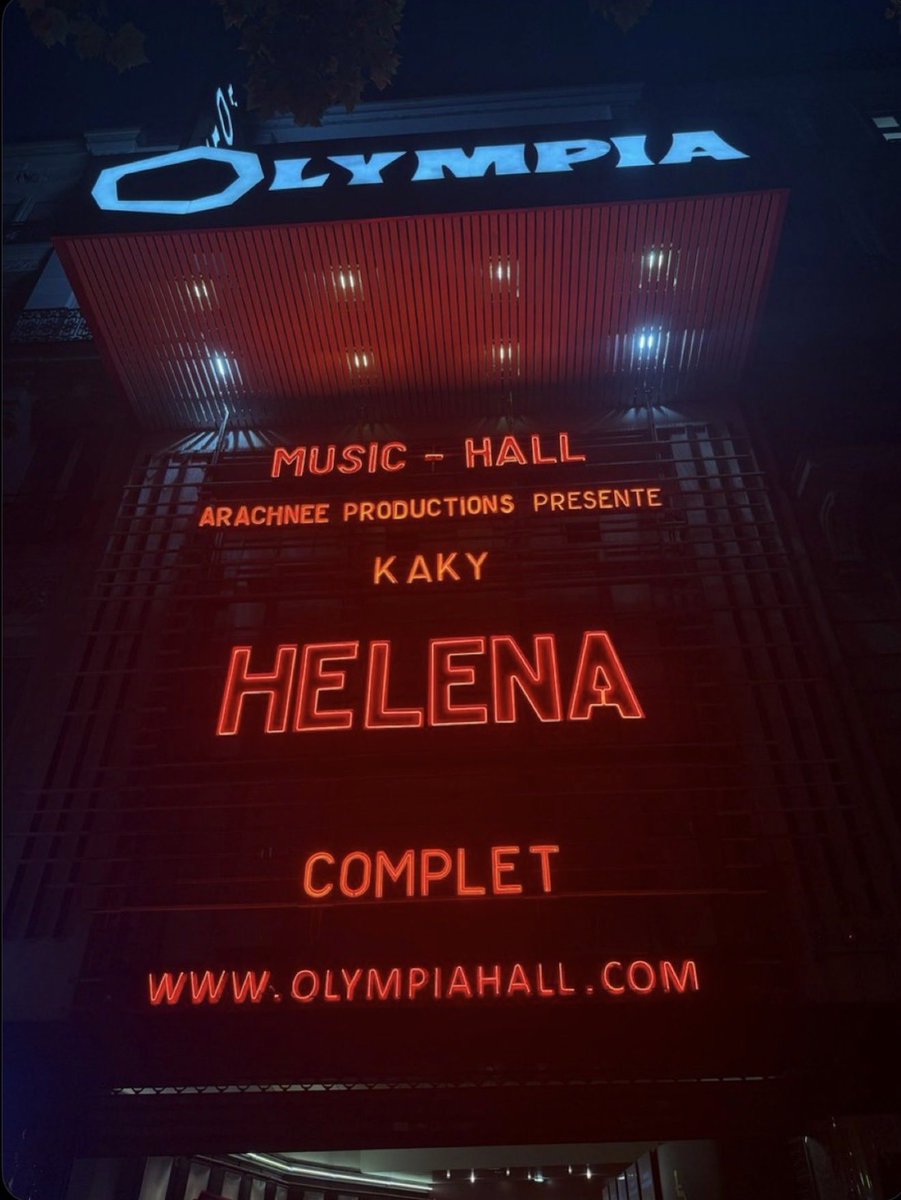 Corambe181's tweet photo. #HelenaBailly 
1 an déjà de son premier Olympia 🤩 et encore plein  de souvenirs gravés  … 😍 https://t.co/Ayy58Xi0Po