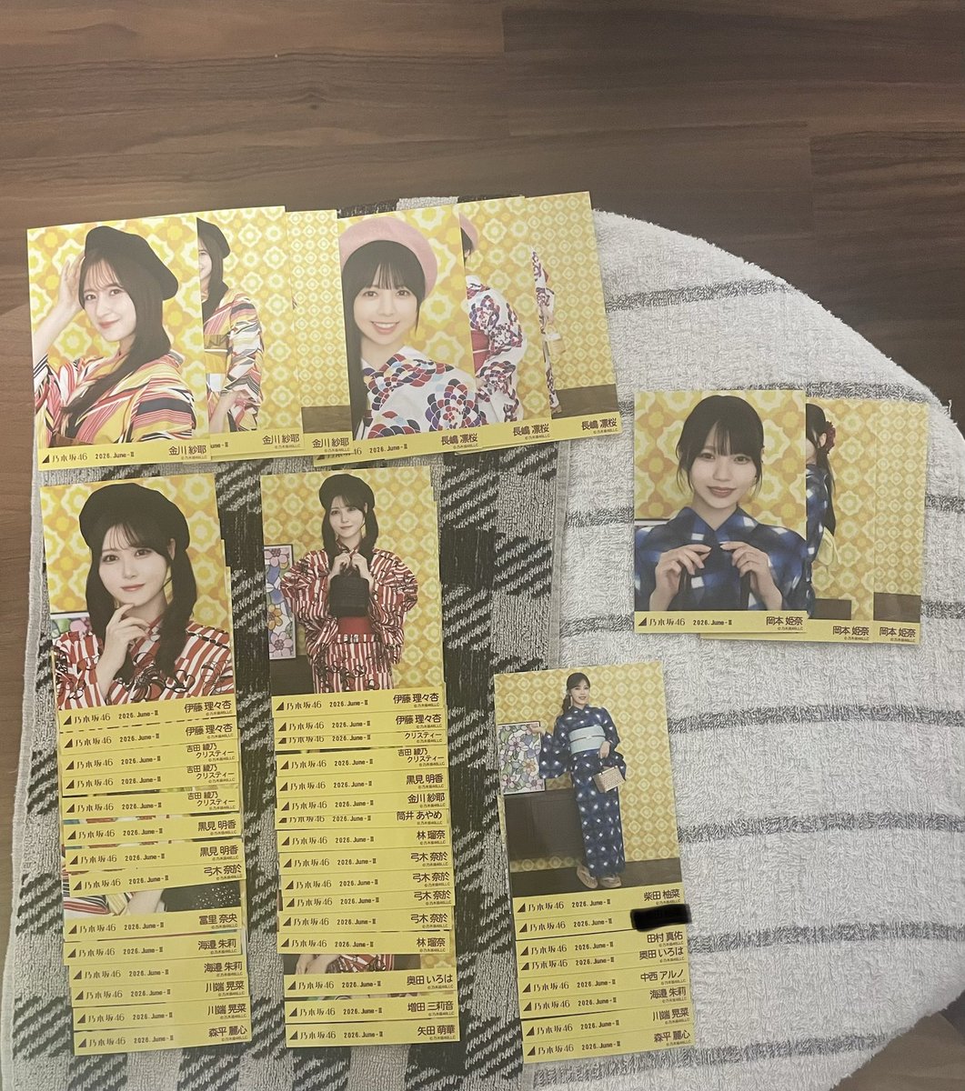 nananao711's tweet photo. 乃木坂 生写真 全ツ トレ

譲▶画像＋過去物(希望の同種ありません)

求▶一ノ瀬、井上、愛宕の過去物

希望
ビリヤニ、スーツ(愛宕以外)
エレガント(井上、愛宕)
紅白2025

コンプ単位だと助かります🙇🏻‍♂️

直トレ希望(横アリ両日、大阪day2、神宮day2.4)

異種トレとなりますがお願いします🙏 https://t.co/8KEHAaeXcf
