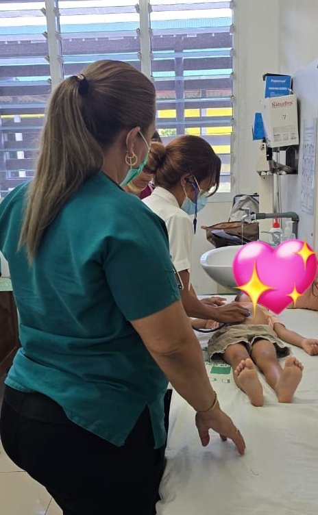 cubacooperaTLbc's tweet photo. Detrás de cada consulta hay aprendizaje, compromiso y vocación de servicio, así lo demuestra la Dra. Yumei Rosada, Esp en MGI de la #BMCTL #Baucau . Seguimos creciendo para brindar una mejor atención a nuestros pequeños pacientes porque #CubaCoopera #CubaSalva #CubaPorLaSalud https://t.co/x9HeysMpK3