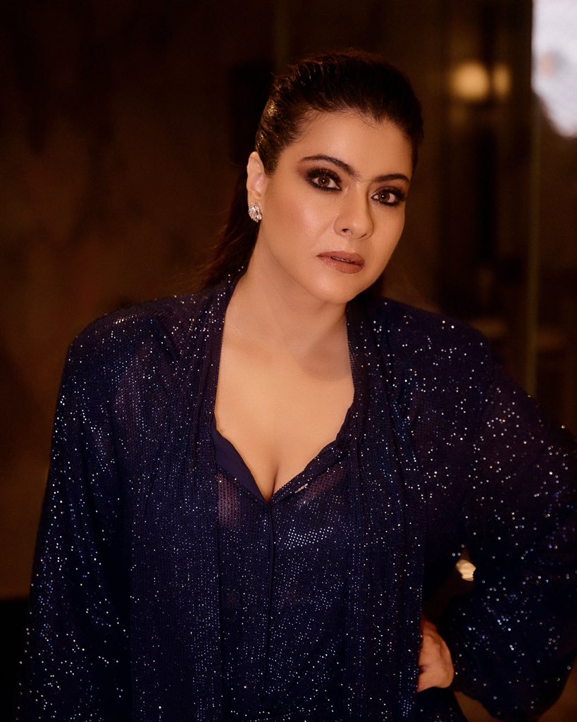 MissMalini's tweet photo. Kajol Beauty with brains, grace with strength, and a smile that lights up every heart. ❤️

#Kajol #Missmalini https://t.co/VUkk99AwIv