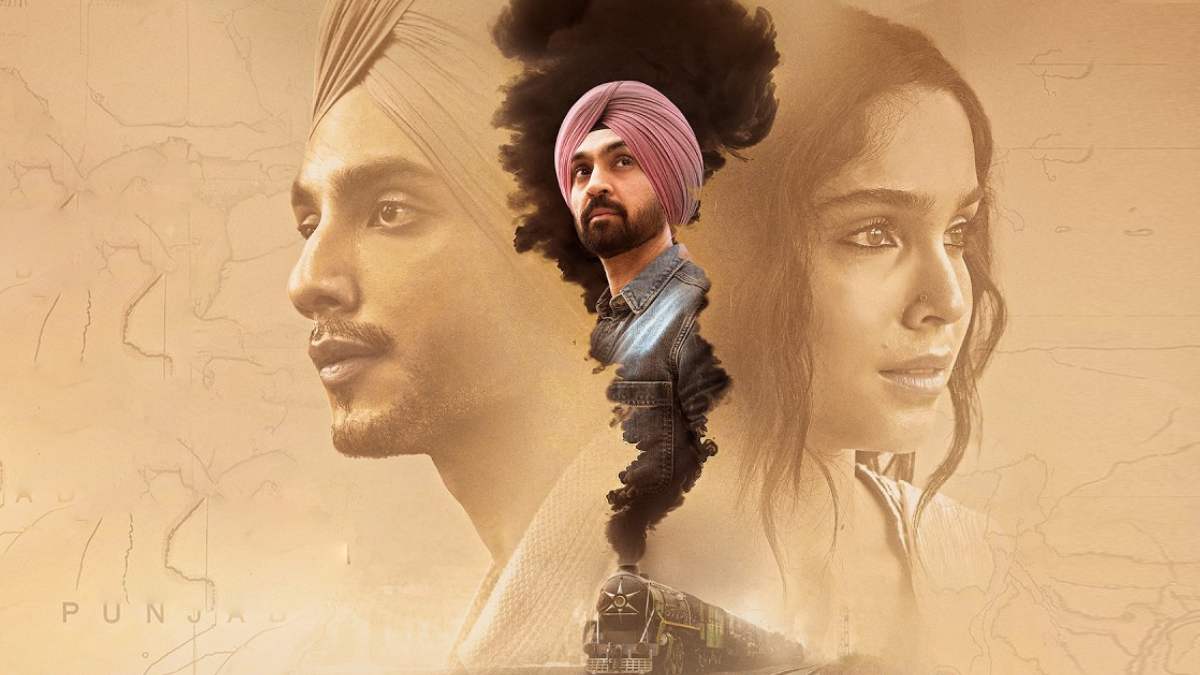 FilmyPramod's tweet photo. विभाजन के पहले के भारत से शुरू होती हुई एक प्रेम कहानी 

जो धीरे धीरे नए,  खूबसूरत मोड़ लेती है 

एक कविता बनती जाती है 

और फिर विभाजन की त्रासदी और बिछड़ने के गम को इस तरह से बुनती है कि कभी आँखें भीग जाएं तो कभी रूह काँप जाए 

और फिर वो दर्द जीवन के अंत में नासूर बन जाता है 

पर कहानी फिर भी नयी पीढ़ी की मोहब्बत के तरफ उठाये गए क़दमों के कारण एक बहुत ही भावनात्मक अंत की ओर चली जाती है 

इम्तियाज़ अली ने फिर कमाल कर दिया है 

रहमान के गाने दिल पर असर करते हैं 

दिलजीत  दोसांझ फिर जबरदस्त हैं,   वेदांग रैना पूरी तरह किरदार हो जाते हैं, शरवरी का कहना ही क्या 

और सबसे महत्वपूर्ण - नसीर पूरी फिल्म में हॉस्पिटल के बेड पर लेटे हुए भी बता देते हैं कि अभिनय क्या होता है - पूरी फिल्म उनके इर्द गिर्द ही घूमती है 

#मैंवापसआऊंगा - एक अदभुत कहानी है...आज के समय में ऐसी फिल्म का बनना एक अजूबा ही है 

मास्टरपीस कह दें तो भी गलत नहीं होगा 

और सबसे बड़ी बात - इतनी इमोशनल स्टोरी में भी अंत तक उत्सुकता बनी रहती है 

समय निकल कर देख डालिये 

#MainVaapasAaunga