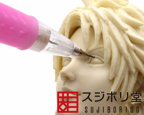 sujiborido's tweet photo. 直径0.5mmのニードルでどんな狭い場所でもヤスリがけ！どうしても気になるあの部分。先端がヤスリになっている爪楊枝があったらいいのに。そんな要望から生まれた極細ダイヤモンドヤスリ。0.6mm×0.5mm四角はエッジの効いたヤスリがけが可能です。
https://t.co/uPYp7KLpFZ https://t.co/prdQDRmtLA