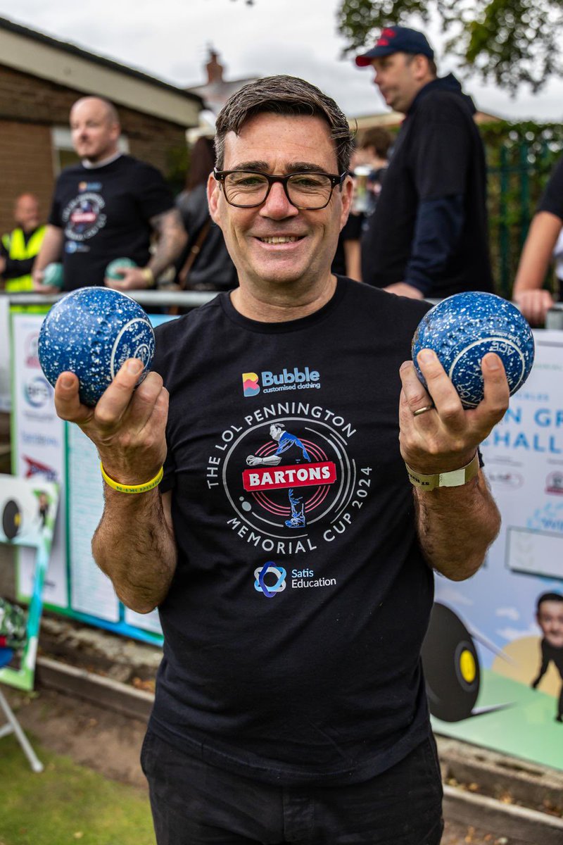StevePrescott1's tweet photo. Good luck to @SPFCHARITY supporter @AndyBurnhamGM today!

If your not too busy on 8th August be great to have you back for the @RentalPsd @bartonspickles Bowls and once again have an amazing day 🙌🏻

All political posts will be removed! https://t.co/RSNwgk7s0q