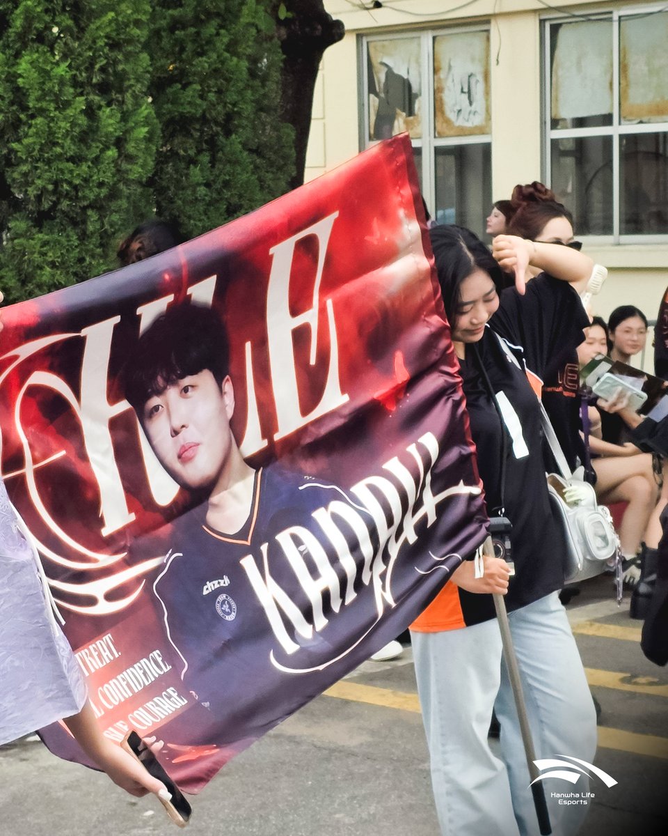 HLEofficial's tweet photo. https://t.co/kokX87qmj3