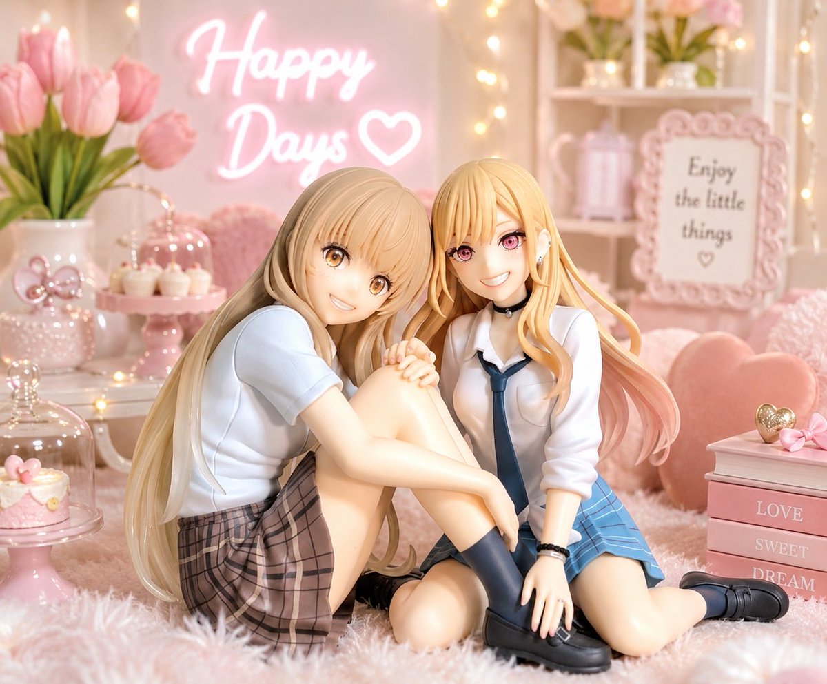 海夢ちゃんと真昼ちゃん（お隣の天使様）のお座りツーショット