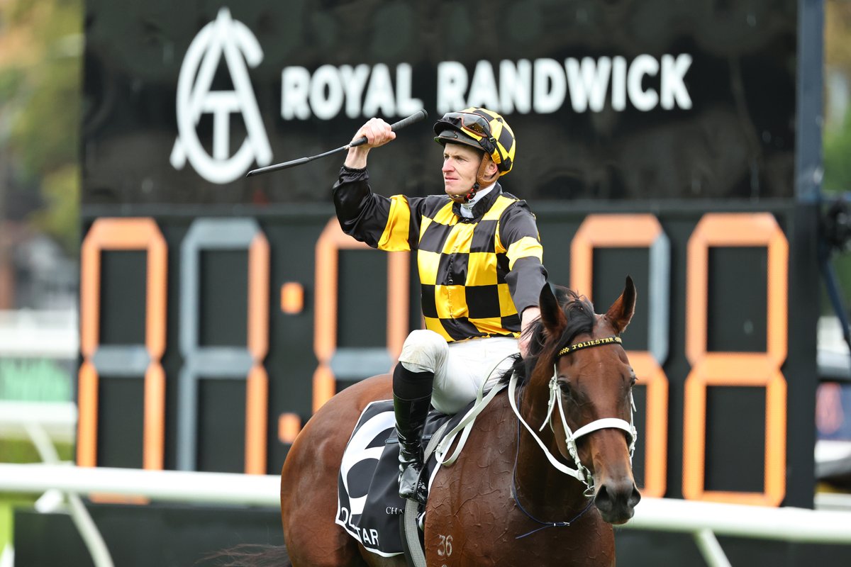 Ascot's tweet photo. The declarations are in for Saturday’s highly anticipated Queen Elizabeth II Jubilee Stakes with international runners JOLIESTAR, LUGAL, OVERPASS, SAJIR, SATONO REVE and COMANCHE BRAVE all declared:
🏇ALMERAQ
🏇ARAMRAM
🏇COMANCHE BRAVE
🏇GREAT WISH
🏇JASOUR
🏇KHAADEM
🏇KIND OF BLUE
🏇LAKE FOREST
🏇LUGAL
🏇OVERPASS
🏇POWERFUL GLORY
🏇REGIONAL
🏇SAJIR
🏇SATONO REVE
🏇STOLEN KISS
🏇FLORA OF BERMUDA
🏇JOLIESTAR
🏇SAYIDAH DARIYAN
🏇TIME FOR SANDALS