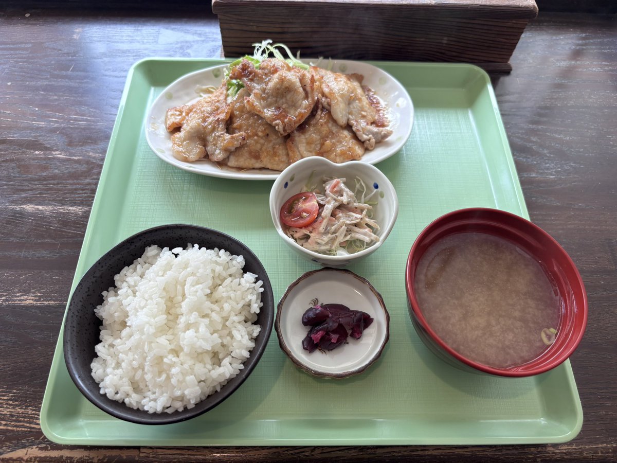 03Katame's tweet photo. 2026-番外編
寒川まち食堂さん

いつもの😆
◇しょうが焼き定食

安定のうまし💯✨✨✨✨✨
ご飯もおかわり🙇

ご馳走でした🙏 https://t.co/n1LBNgxUKf