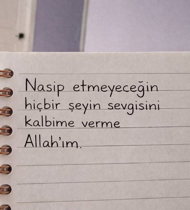 kitabulsevda's tweet photo. Nasip etmeyeceğin hiçbir şeyin sevgisini kalbime verme Allahım https://t.co/B2fJkVA9xK