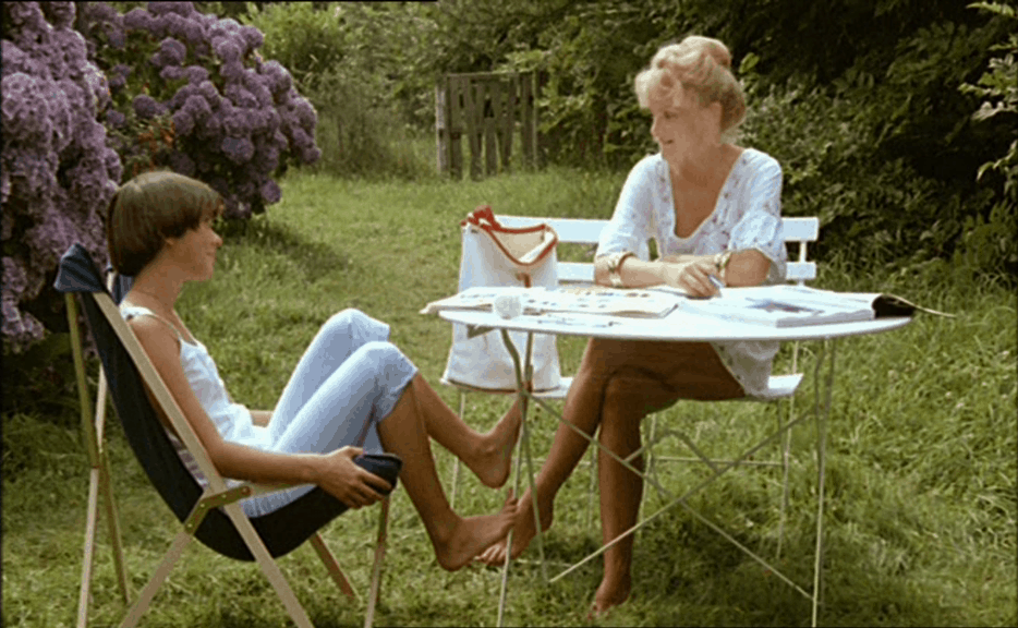 lunarscp's tweet photo. Table talks in Rohmer films. https://t.co/Og3AU1t3jb