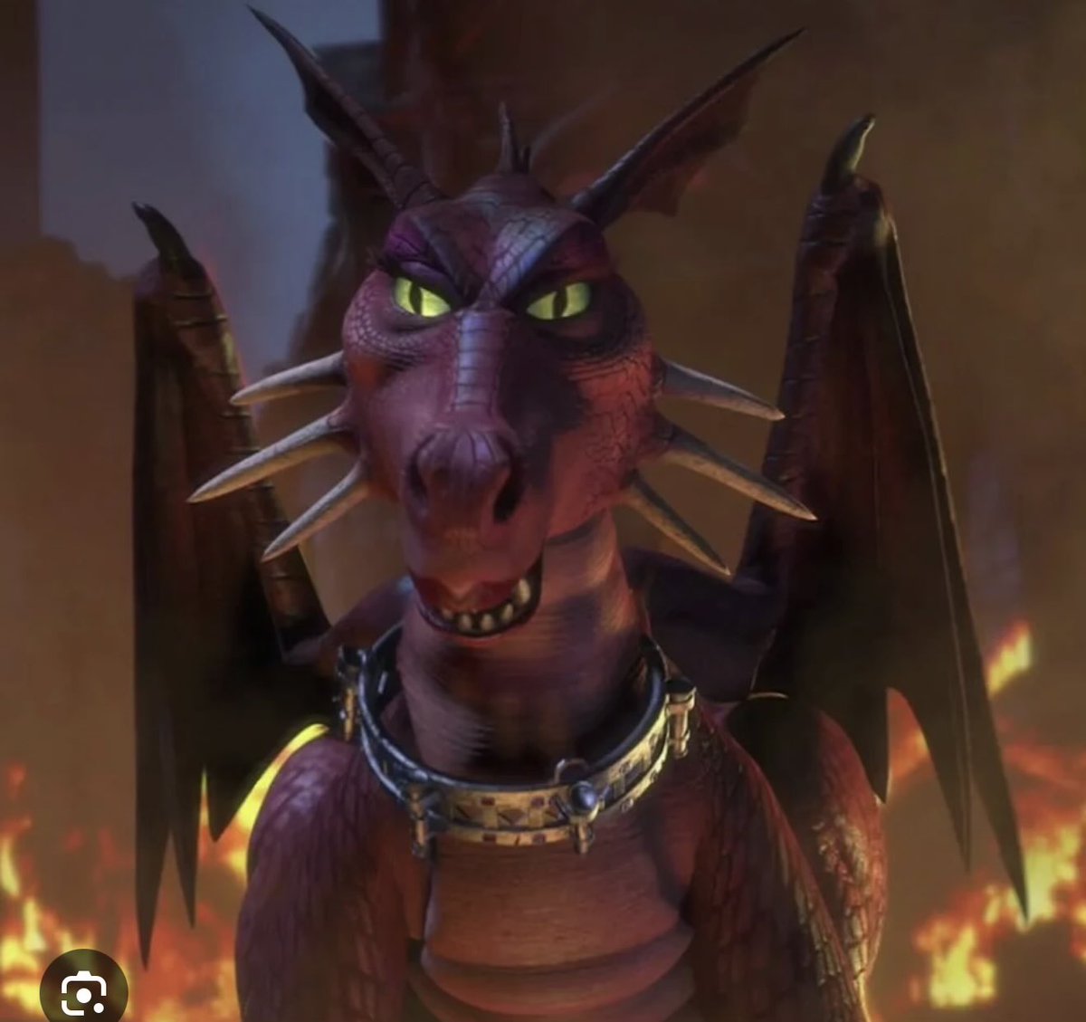 jessSimps_'s tweet photo. Am i the only one that thinks flarey looks like the dragon from shrek 

The necklace the wings the color the fire 👀 https://t.co/BFM7lKruFR