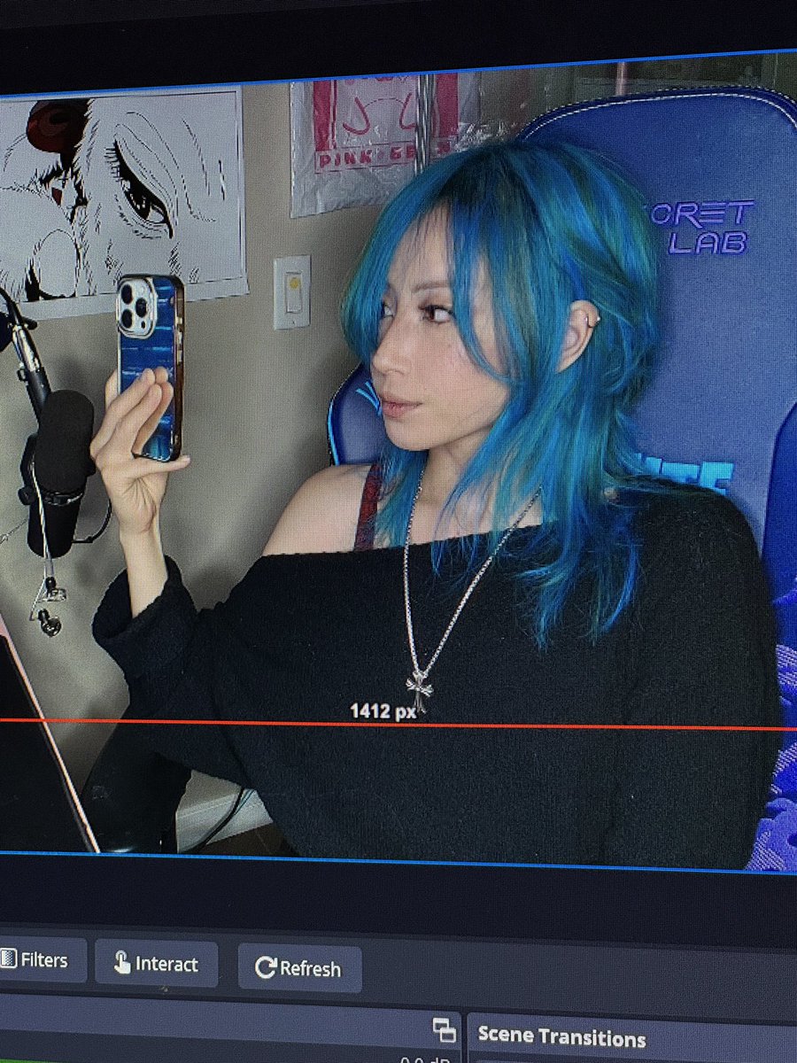 lilbbkt's tweet photo. Meth head to Miku 💙 https://t.co/d0XQT5cVH5