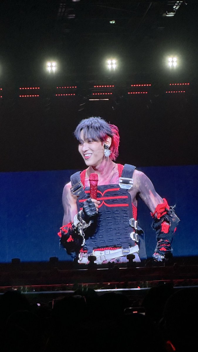 ruen1971's tweet photo. แบมแบม #BAMBAM   แจ๊คสัน #Jacksonwang   มาร์ค #Marktuan 3 หนุ่ม ATK ของ #GOT7 ความพยายามเดบิว ต่างบ้านต่างเมืองจนสำเร็จ  มีความสามารถ เป็นคนที่พวกเรารัก และรักอากาเซ่ 💚 https://t.co/mGlsdZ35qK