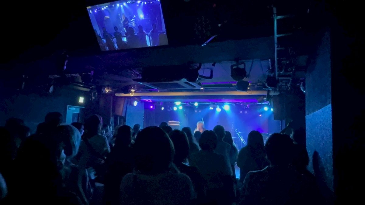 UKen314's tweet photo. https://t.co/Qm5FYj4s14 @Hearts_Next 
『CHAMPAN CALL 9th ANNIVERSARY-VINTAGE-』

CC(←シャンパンコールの略※今後はこれでw)の９周年イベントに参加させていただきました㊗︎💐✨

会いに来てくれた関東ファミリー☆ 出逢い再会し交流してくれた出演アーティスト推しの皆様☆ 配信観てくれたCAN Mus達(音声トラブルごめん😢🙏…)☆ そして、バチバチ刺激をくれた豪華タイバンキャストの皆様(うるさかったぁww)☆ 何より、素晴らしい日に声がけしてくれたヒカルくん率いるCCの皆様🌟 支えてくれた会場スタッフ含む全ての皆様へ心より感謝致します🍀

ありがとうございました‼️‼️‼️

CCの皆様は10周年に向け引き続き突っ走ってくださいね🔥こちらも負けじと前進していきます‼️
おめでとうございます✨✨そして、今後とも引き続き宜しくお願い致します🤲😌🙇‍♂️

#Uken
#CHAMPANCALL
#HIDEKINGproject
#フラチナリズム
#UNDEREDGE
#YUKIfromDearLoving