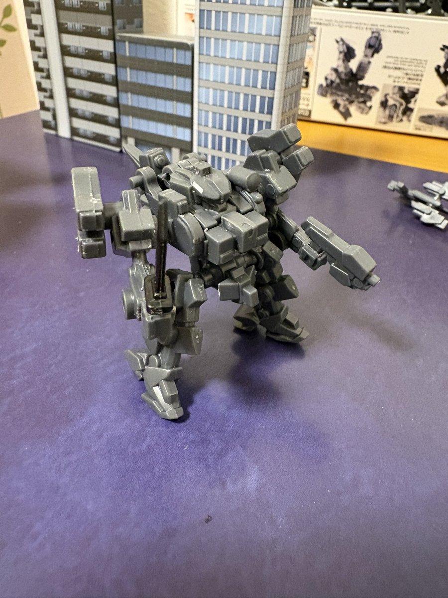 jun99540002's tweet photo. ハヤブサの武装組み換えバリエーション。
#メカアーツ https://t.co/hNJzBsN4Ev