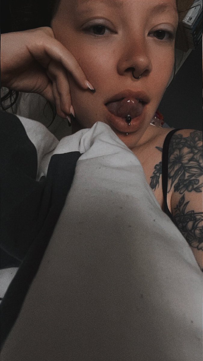 GoddessAmmx's tweet photo. Tired and can’t be bothered with work today.. I need coffee and breakfast to wake up a bit more 🙈
#findom #beta #humanatm #walletdrain #cash #relapse #loser #ukfinsub #fetish #femdom #simp #uksubs #findumb #worship https://t.co/s5Q5JSkZFa